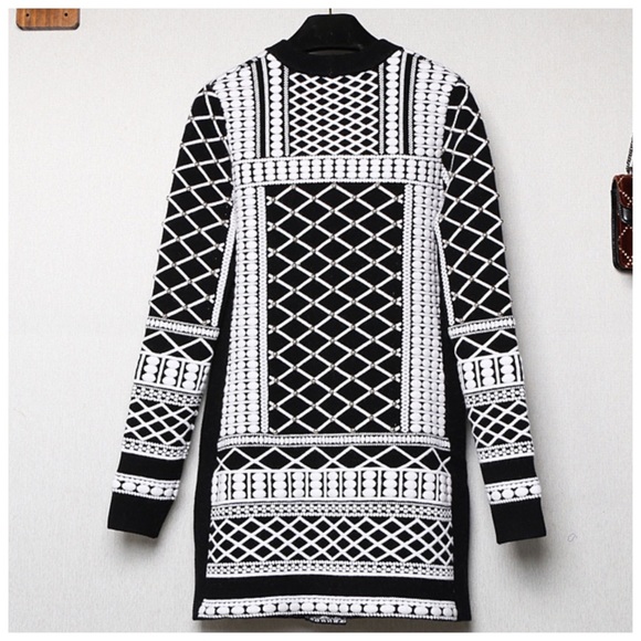 Cashmere Hand Beaded Sweater The Marlah - Picture 3 of 8